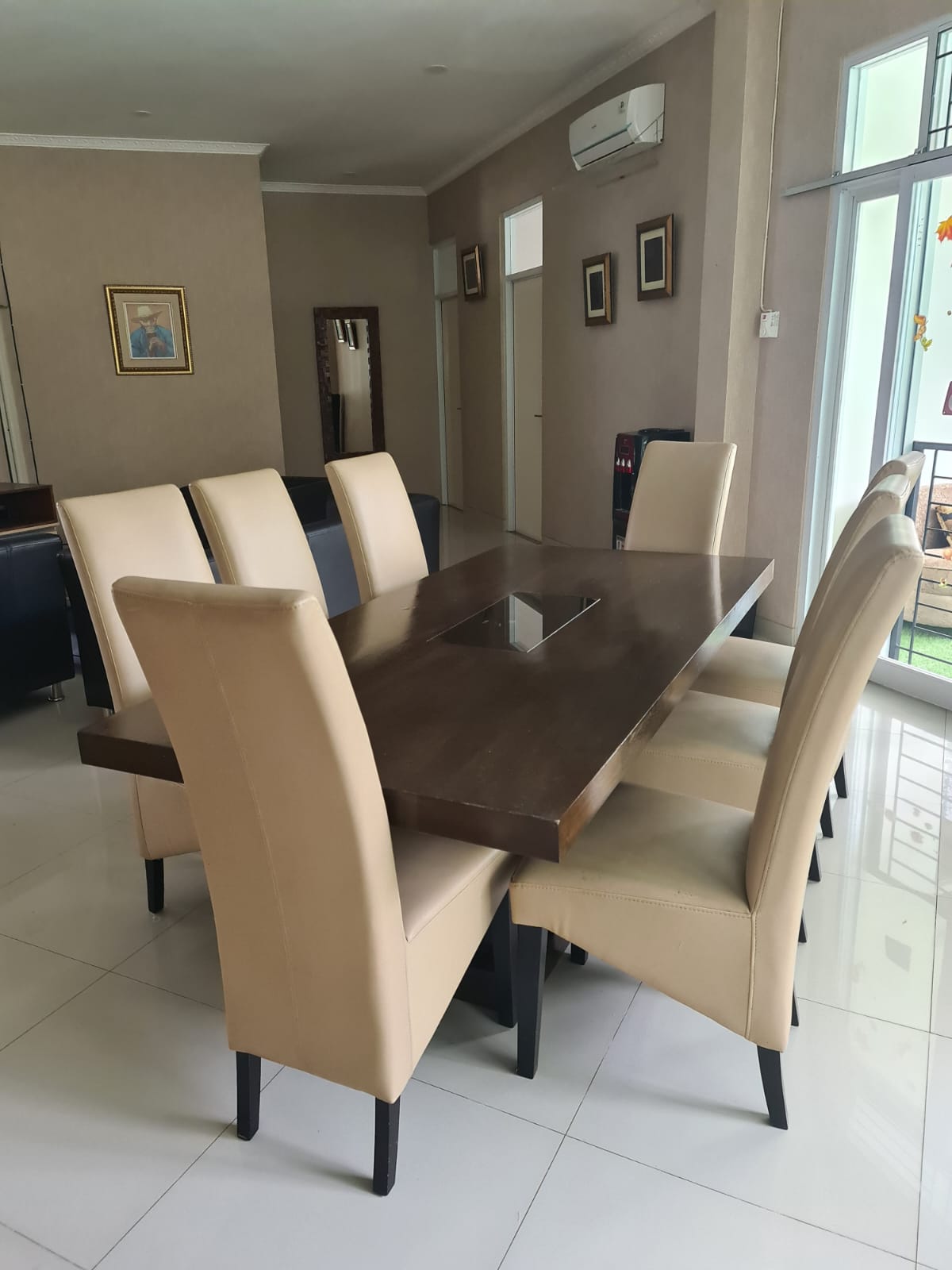 Rumah Disewakan Fully Furnished di Taman Beverly Lippo Cikarang